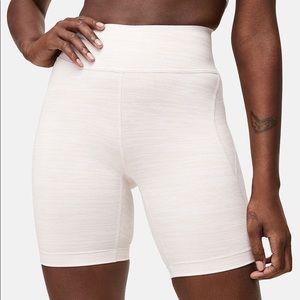 Outdoor Voices OV TechSweat Short 7” white sand